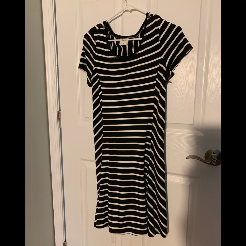 Soma dress in blissfully soft fabric, black and white stripe